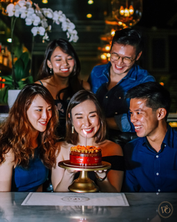 Allow us to host your year-end celebrations, whether it’s a surprise promotion, milestone birthday, or simply a long-awaited dinner party! Our team will be delighted to be a part of the revelry and happy to recommend the perfect space for your special occasion.  To reserve a table with us, please ring / WhatsApp 9834 9935, email eat@violetoon.com.