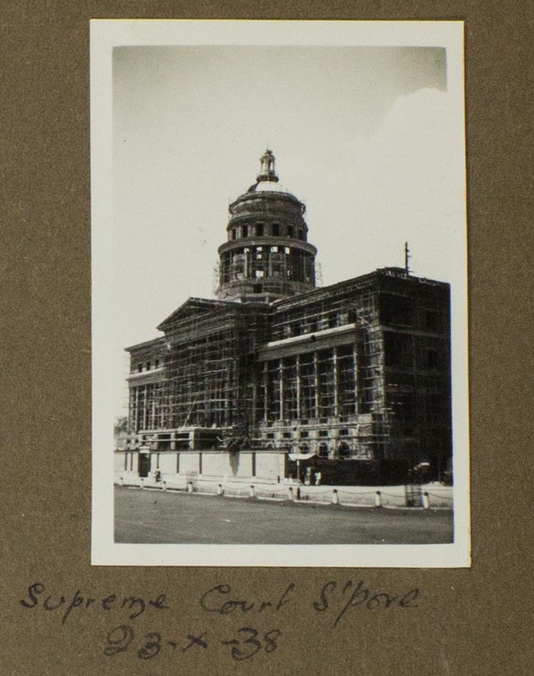 Photographic documentation of the construction process for the former Supreme Court