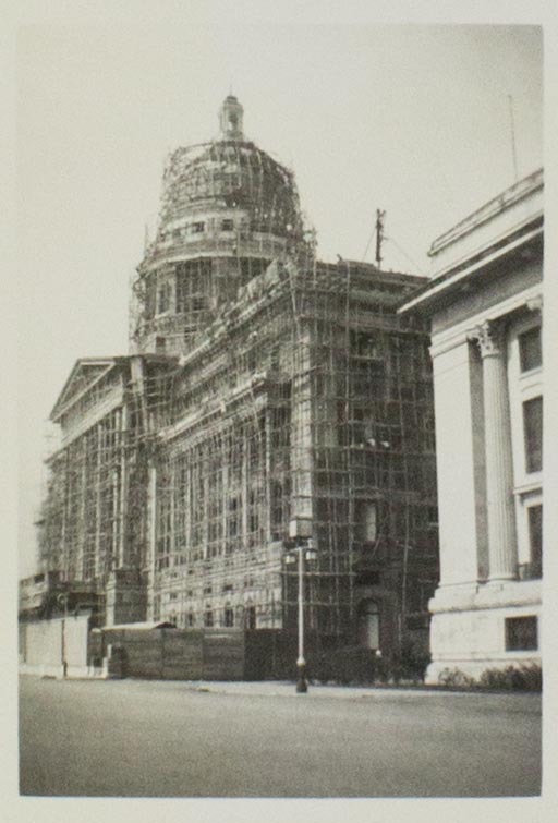 Photographic documentation of the construction process for the former Supreme Court