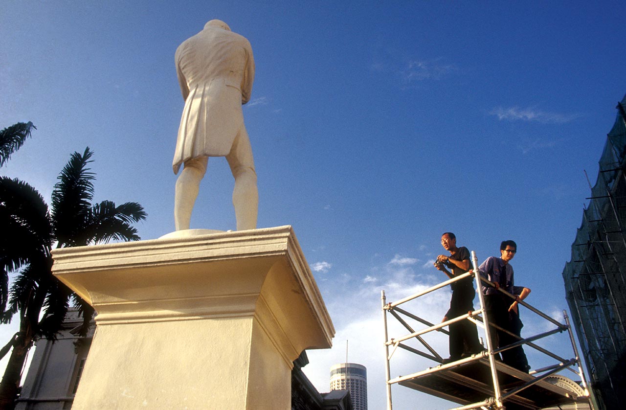 Photographic documentation of Artists Investigating Monuments