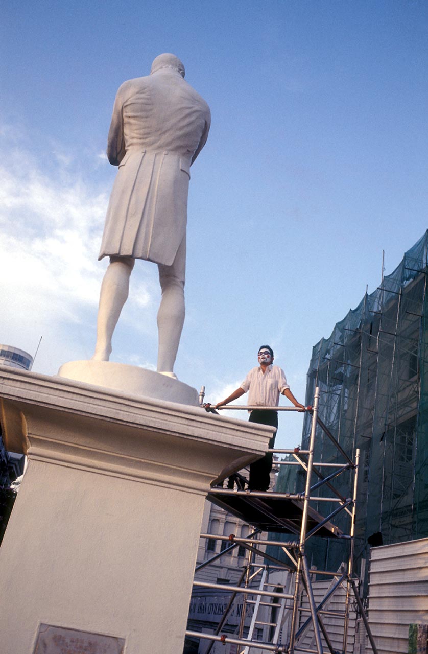 Photographic documentation of Artists Investigating Monuments