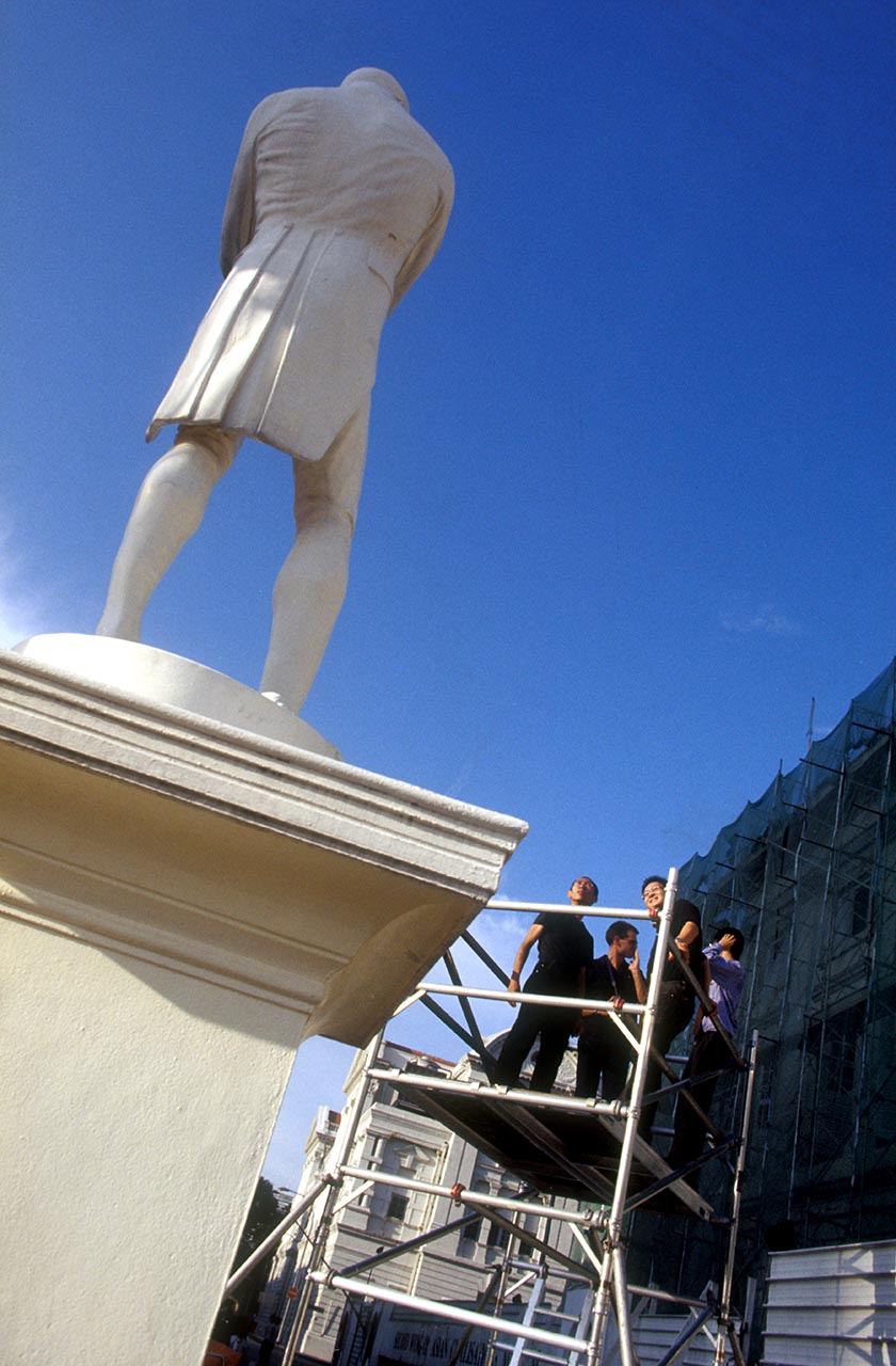 Photographic documentation of Artists Investigating Monuments