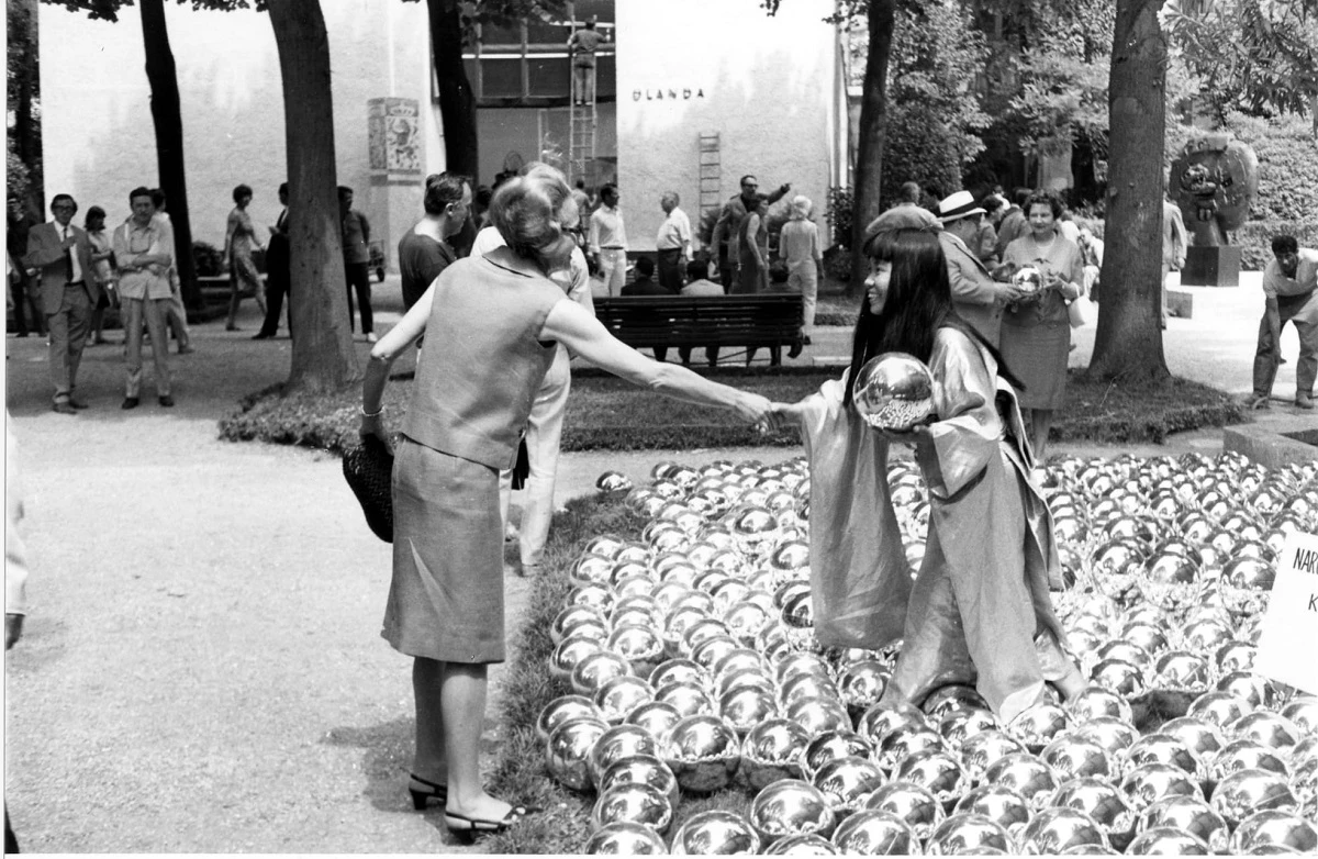 Yayoi Kusama with Narcissus Garden, Venice Biennale, 1966.